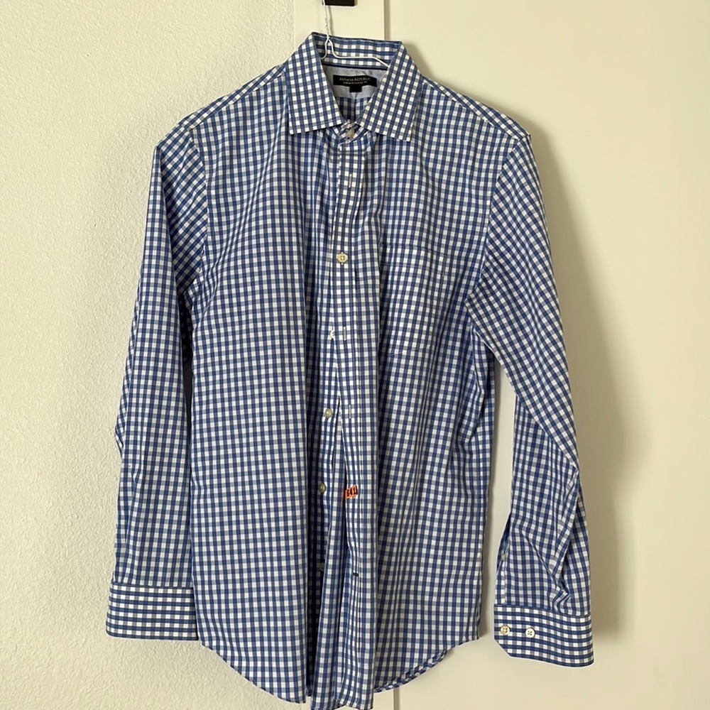 Banana Republic Non-Iron Classic Fit blue and white long sleeve
